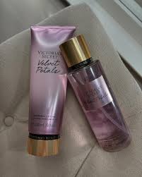 Kit Victoria's Secret Velvet Petals - Creme Hidratante + Body Splash